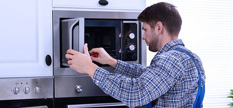 Residential Microwave Repair in Penrith